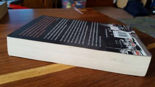 The Lincoln Lawyer (Mickey Haller #1) by Michael Connelly - Large Softcover