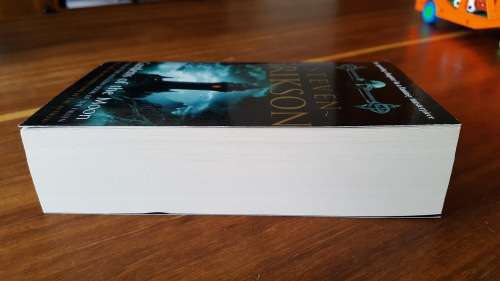 Gardens of the Moon (Malazan Book of the Fallen #1) by Steven Erikson