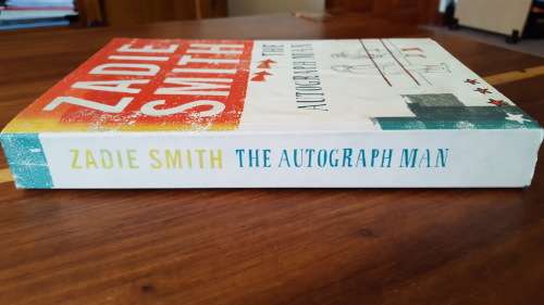 The Autograph Man by Zadie Smith - Large Softcover