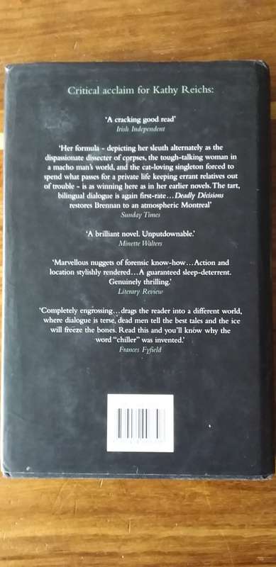 Fatal Voyage (Temperance Brennan #4) by Kathy Reichs - Large Hardcover