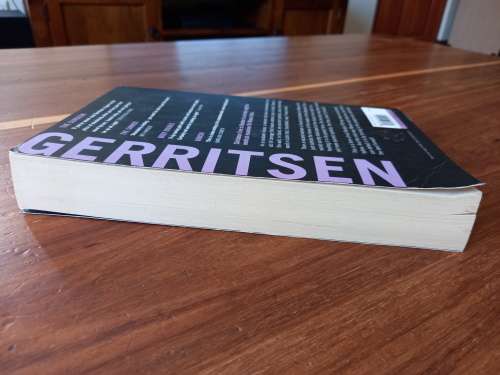 The Mephisto Club (Rizzoli and Isles #6) by Tess Gerritsen - Large Softcover