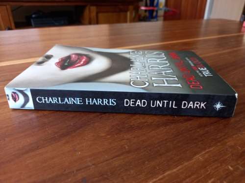 Dead until Dark (Sookie Stackhouse #1) by Charlaine Harris