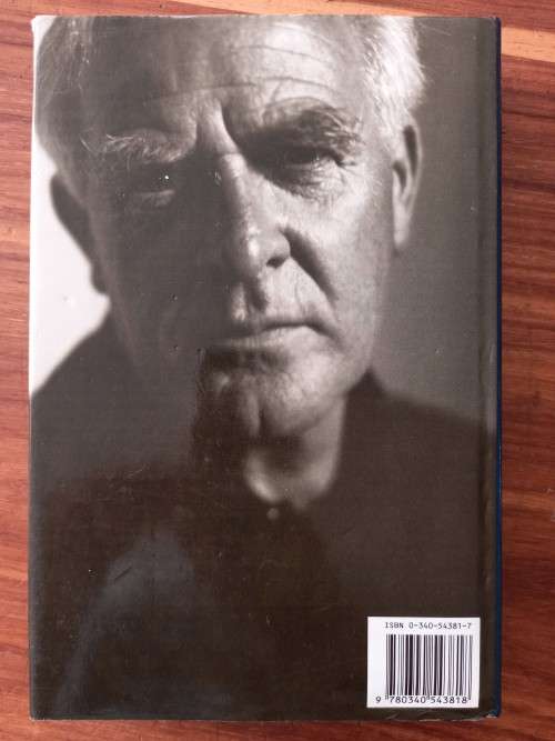 The Secret Pilgrim (George Smiley #8) by John le Carre - Large Hardcover