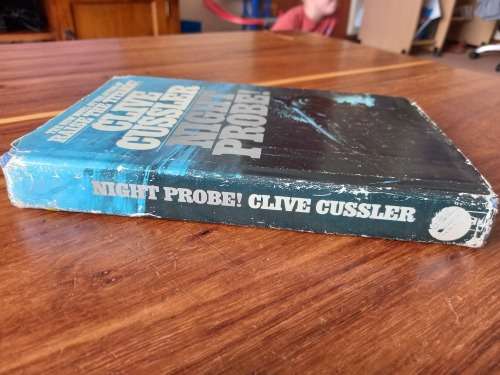 Night Probe! (Dirk Pitt #6) by Clive Cussler - Large Hardcover