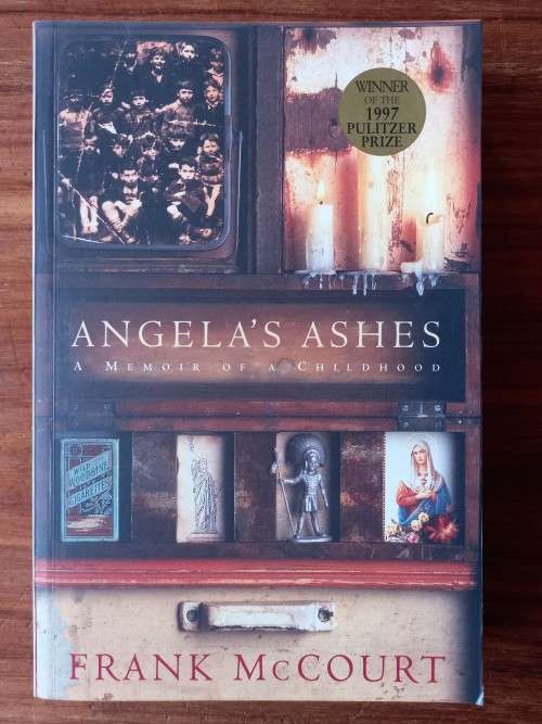 Angela`s Ashes: A Memoir of a Childhood by Frank McCourt - Large Softcover