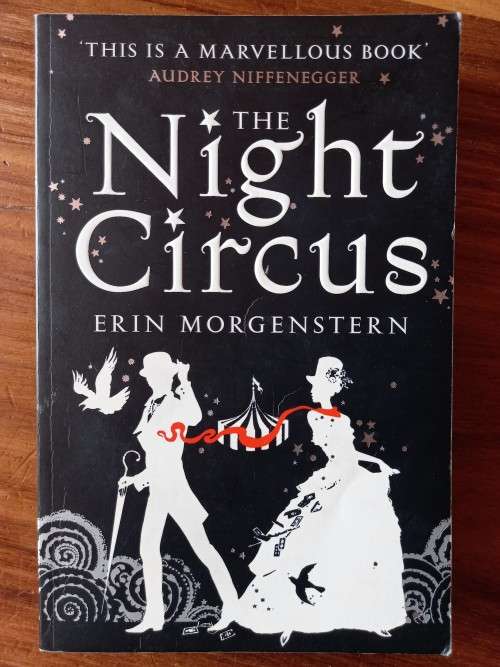 The Night Circus by Erin Morgenstern - Large Softcover