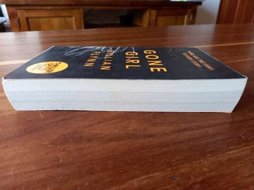 Gone Girl by Gillian Flynn