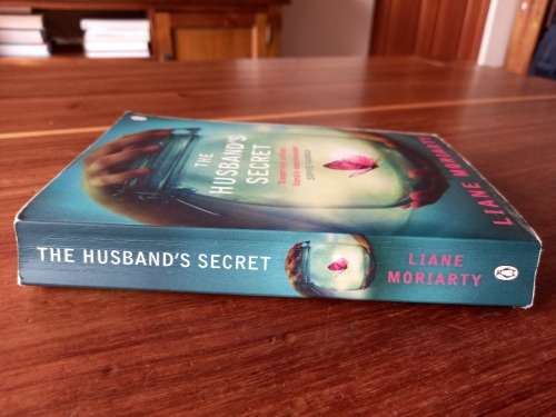 The Husband`s Secret by Liane Moriarty