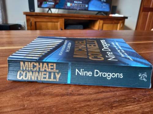 Nine Dragons (Harry Bosch #14) by Michael Connelly