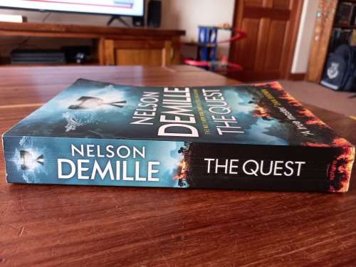 The Quest by Nelson DeMille - Large Softcover