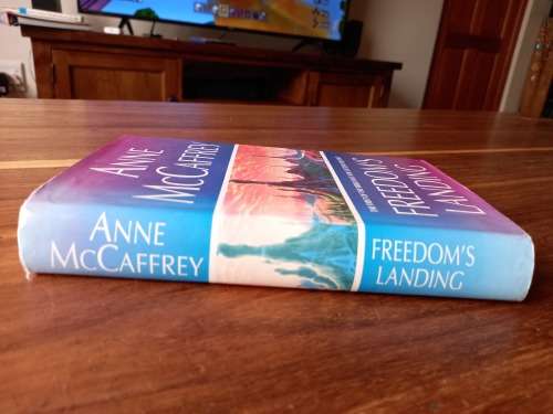 Freedom`s Landing (Catteni #1) by Anne McCaffrey - Hardcover
