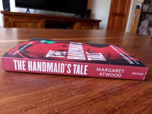 The Handmaid`s Tale (The Handmaid`s Tale #1) by Margaret Atwood
