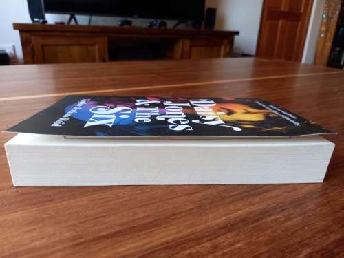 Daisy Jones & The Six by Taylor Jenkins Reid