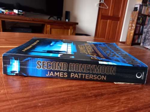 Second Honeymoon (Honeymoon #2) by James Patterson - Large Softcover