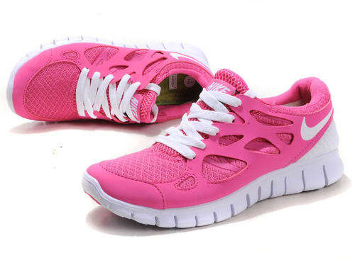 Woman's Free Run Nike's Size 6