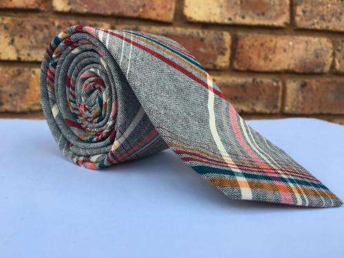 Formal grey red white green cotton necktie