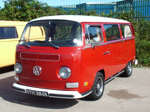 Volkswagen Vanagon (1980 to 1991) factory repair manual (E-book)