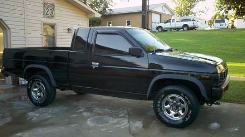 Nissan D21 Hardbody (1994) service manual (E-book)
