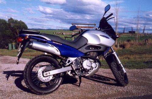 Suzuki Freewind XF650 manual (E-book)