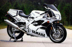 Yamaha FZR1000 W/WC 1987 to 1995 Service Manual (E-book) (Free download)