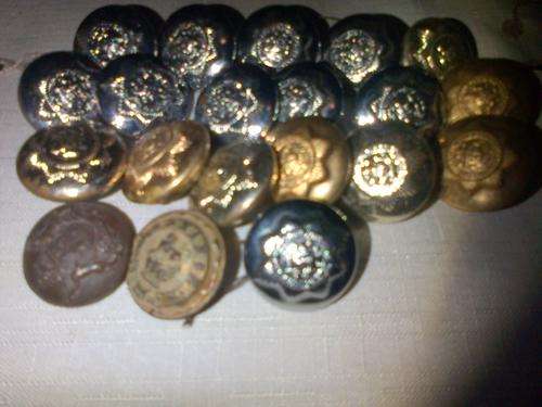 saps Antique Buttons