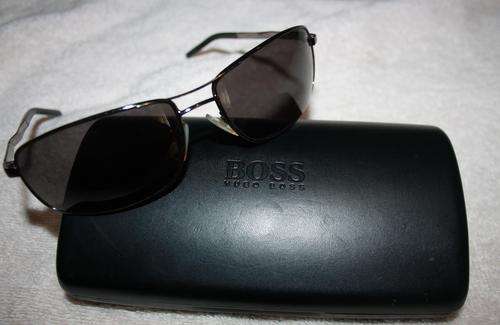 #AUTHENTIC# HUGO BOSS SUNGLASSES