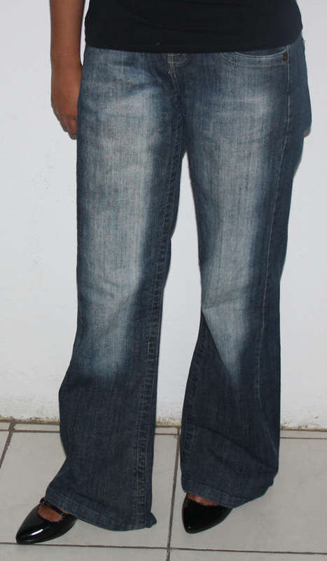 Stunning Woolworths Jeans: Size 10