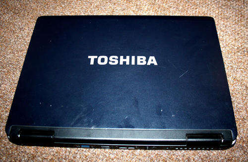Toshiba L40-139