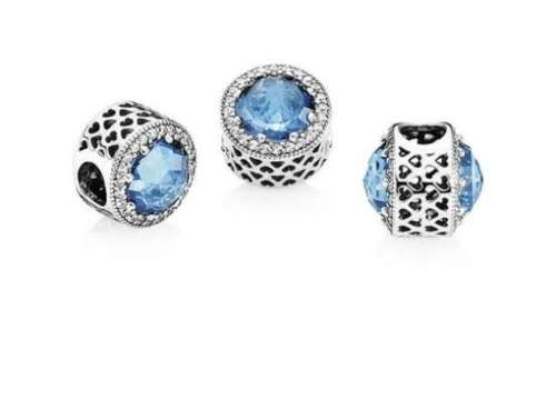RADIANT HEARTS CHARM BLUE