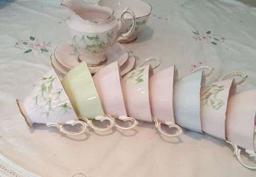 ROYAL ALBERT PINK PASTEL nr2 trio