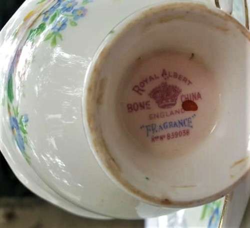 RARE royal albert DUO2