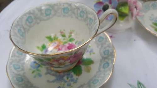 RARE royal albert DUO2