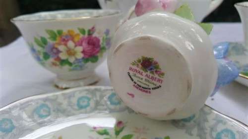 RARE royal albert DUO2