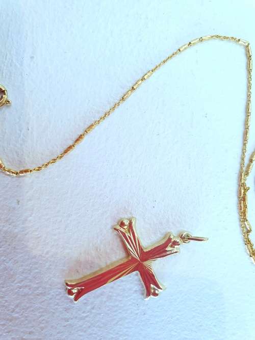Fine 9kt gold chain and cross SPECIAL SPECIAL SPECIAL Christmas  Gift