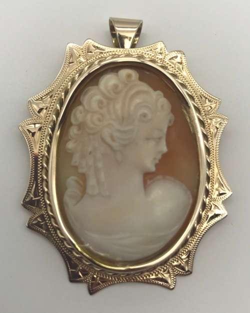 Large 9ct Rose Gold Cameo Pendant (V. R27 540)