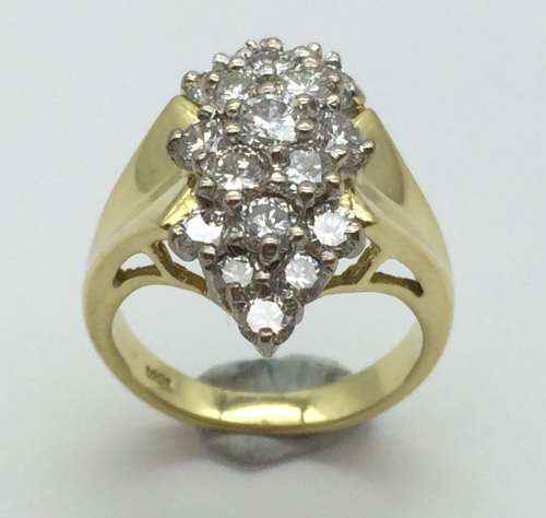 18ct Gold & Diamond Cluster Ring (V. R95 280)