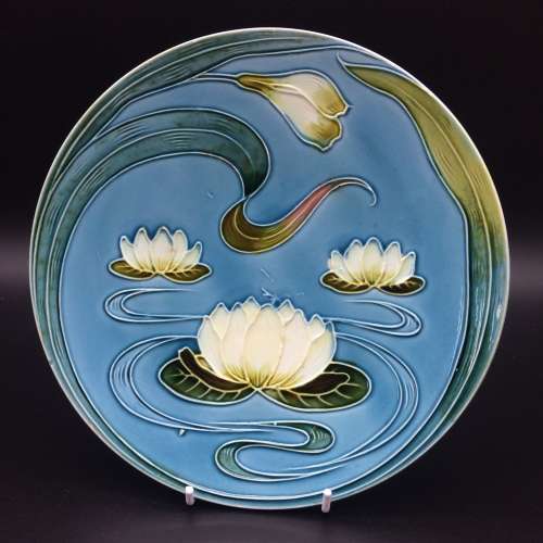 Antique Art Nouveau 'Majolica' Plate