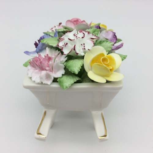Pretty Royal Doulton China `Wheelbarrow` Flower Posy
