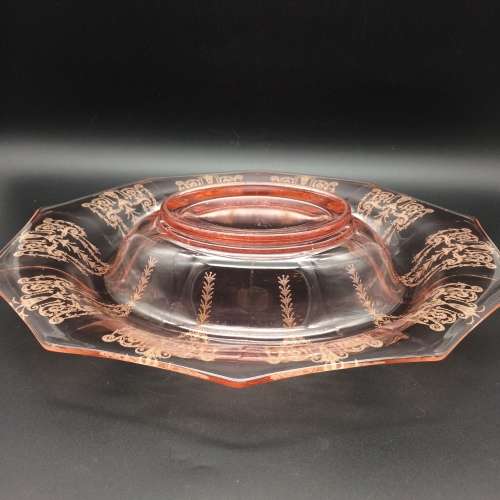 Beautifully Etched Pink `Depression Glass` Large Bowl