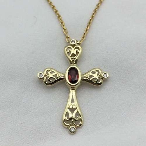 Attractive 9ct Gold, Diamond and Garnet Cross and Chain ( Val. Certificate R10 650 )