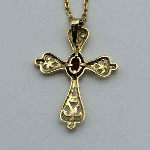 Attractive 9ct Gold, Diamond and Garnet Cross and Chain ( Val. Certificate R10 650 )