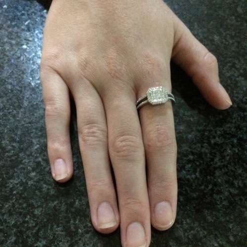 18ct White Gold Diamond Dress Ring (V. R64 290)