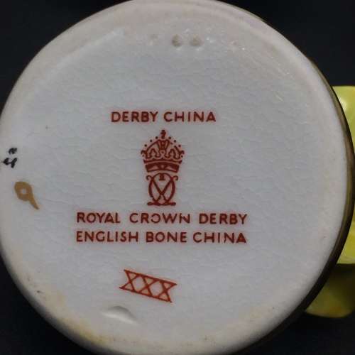 `Royal Crown Derby` (Flower) Name Card Holders
