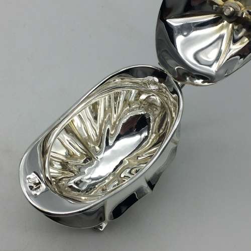 Beautiful Silver-Plated Tea Set (1920/30`s)