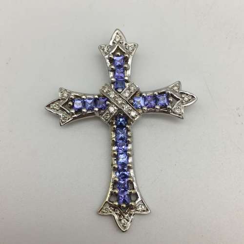 Amazing 9ct White Gold, Diamond and Tanzanite Cross (V. R35000)