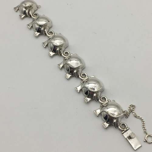 Superb Sterling Silver `Elephant` Vintage Bracelet