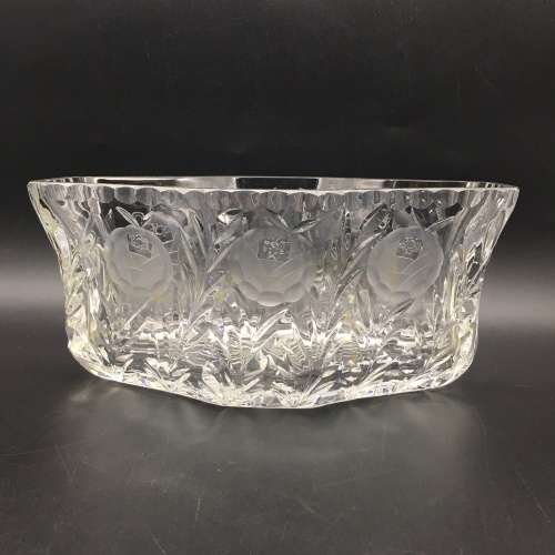 Super Quality `Rose-Cut` Crystal Vintage Bowl