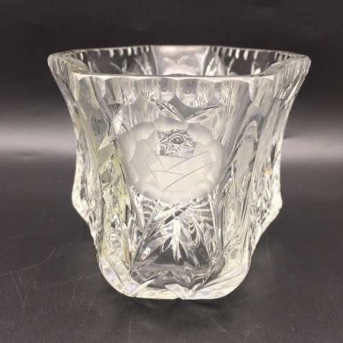 Super Quality `Rose-Cut` Crystal Vintage Bowl