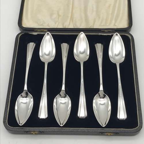 Art Deco Silver-Plated Spoons (Cased)