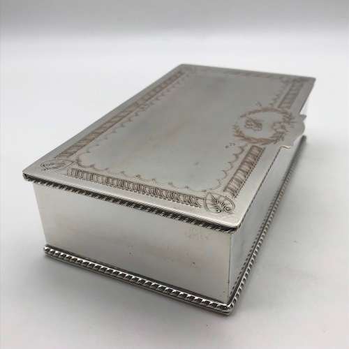 Vintage `Viners of Sheffield` Silver-Plated Box
